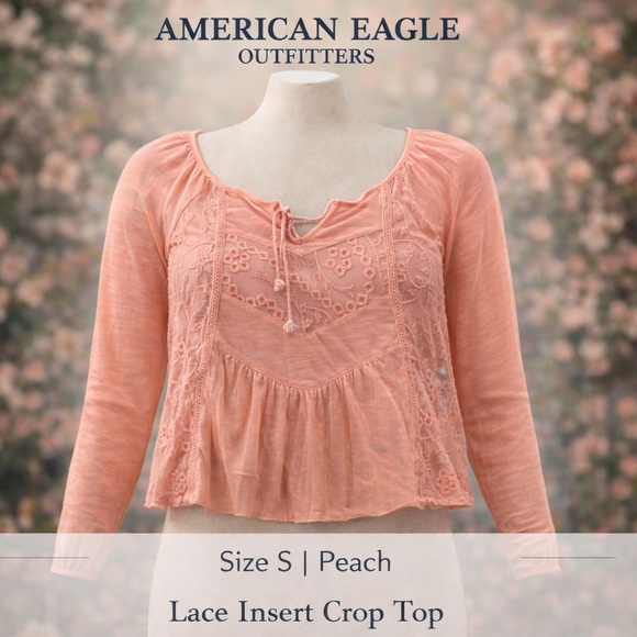 American Eagle Outfitters Tops - American Eagle Peach lace insert crop - S